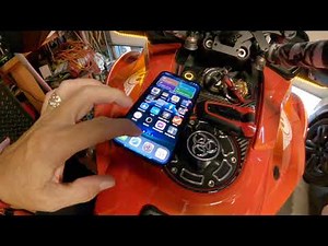 Can Am Spyder BRP Connect-Pairing phone n headset