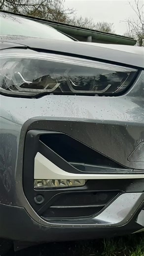 🔹️BMW X1 👉 Remise en état du pare choc arrière complet, incluant la rénovation de la partie inférieure noire structurée. Raccord pare choc avant droit. 🔹️Le tout en jouant avec la couleur pour conserver au maximum sa teinte d'origine. 🗣 Une recommandation @shinycars60, votre centre de detailing proche crepy en Valois. 🔹️ELIDEA CARROSSERIE Carrossier itinérant Carrosserie/peinture Pro & Particuliers 06 14 97 20 60 Site web: https://elidea-carrosserie.fr Devis en ligne ou sur rendez-vous Rayo