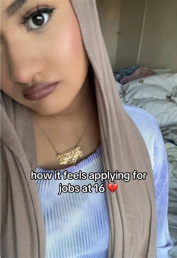 Applying for Jobs at 16 in the UK: A Personal Journey