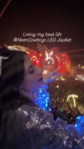 Neon Cowboys® LED Sequin Jacket | Concert Look & Feel