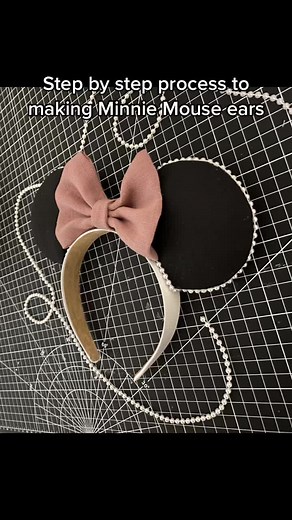 DIY Minnie Mouse Ears Tutorial | Disney DIY Ideas