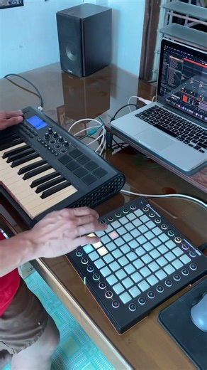 setting up a scratch in Ableton Live #ableton #musician