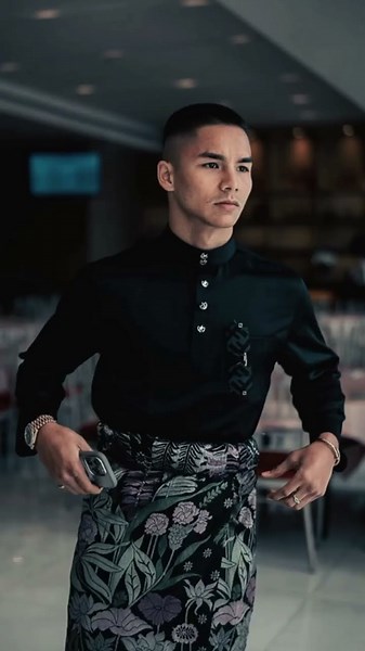 "When the Stand energy meets the EF skill — JoJo faces EF Jemari in a clash of fate and flair! ⚡️✊