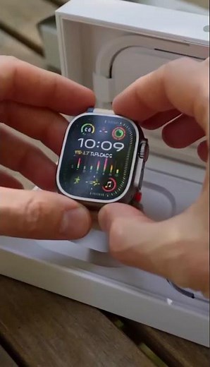 Unboxing Apple watch Ultra 2