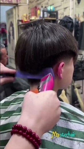 How to Get the Perfect Two Block Haircut with a Low Fade #barbershop #howtocutcurlyhair #haircut