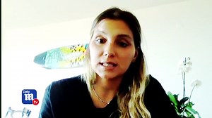 Female surfer breaks world record