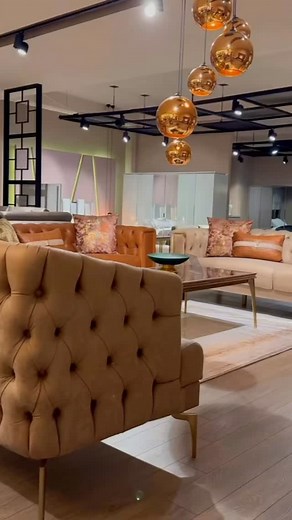 Entdecken Sie unser elegantes Montego Wohnzimmer-Set während unserer...