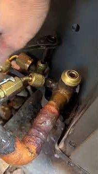 How to Pump Down an AC Unit | HVAC Technician Time-Saving Tip