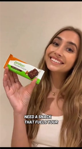 If you’re fasting, eating keto, or just trying to stay consistent with clean nutrition, this is one of the most practical snacks I’ve found for real life. Prolon Fast Bars were developed specifically to support fasting routines without disrupting the metabolic benefits people are aiming for. That’s the key difference here — these aren’t just “healthy bars,” they’re designed with fasting science in mind. A lot of people struggle with fasting because hunger hits at the worst times. Meetings, worko