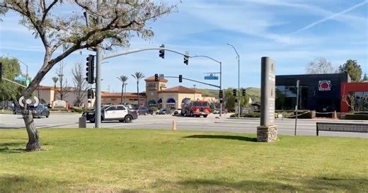 Santa Clarita pizzeria closed down after underground electrical vault explosion