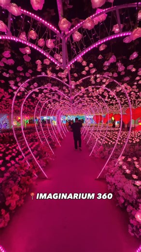 PeakACity on Instagram: "The REAL Immersive Art Imaginarium 360 Edition Did you know this is one of the best immersive art experiences in the US? Let me tell you guys it has over 5 Million Lights, endless rooms and tickets start at $21 which is some of the best prices I’ve seen for such a big immersive experience! The best part it’s open until March 2026 so you definitely have time to check it out! 📍Imaginarium 360 #immersiveart #immersiveexperience #imaginarium #weekendplans #interactiveart"