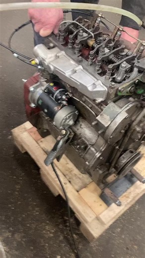 Rebuilt 135 engine for sale lads #micksmassey #masseyferguson #fyp #mf #massey #repairs