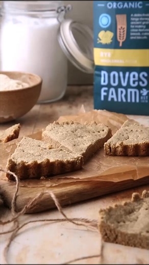 Want a delicious treat with an added fibre boost? Try our high fibre Wholemeal Rye Flour in this moreish shortbread recipe. | Doves Farm