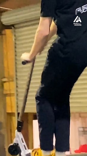 Have you ever seen someone hold the handle with their feet? | People Are Awesome