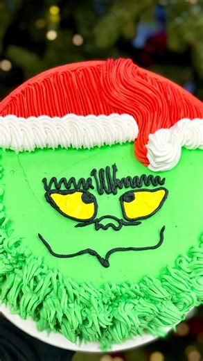 She does have a valid point… It’s never “too early” to call ahead and reserve your holiday cakes… 🎂 #grinch #snowman #holidaycakes #candycane #santa | Daddy's Dairy
