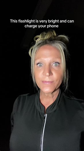 USB Rechargeable Flashlight with Charging Feature