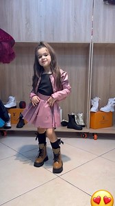 3.4M views · 99K reactions | ❤️ الموديل حلاوته في اللبس  متوفر في وهران و محل سطيف ❤️ 3/4 حتى 11/12 | Star Kids Shop Oran | Facebook