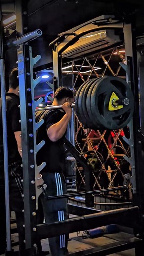 #army #specialforces #motivation #lifeisbutadream #motivationalsong #chest #dothingsyoudontwanttodo