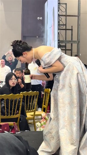 Call Me 李 (@callmelee90)’s videos with original sound - Call Me 李