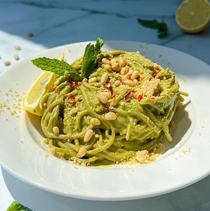 Creamy Vegan Zucchini Pasta Sauce - That Vegan Babe