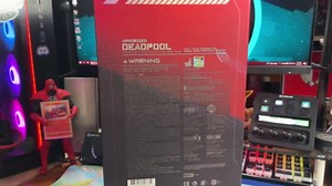 Hot Toys Armored Deadpool 1/6 scale figure unboxing (special edition)