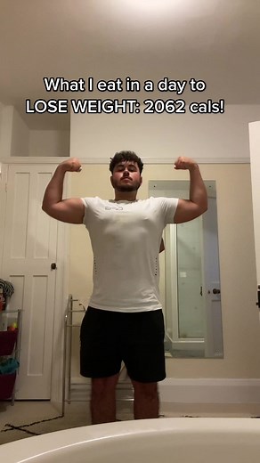 We’re back from our 2 long winded vacations… Time to take the weight loss 100% seriously and show everyone that I can indeed acheive my goals ❤️