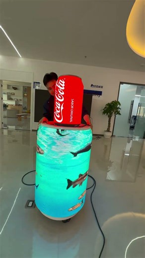 Watch this can-shaped LED display turn an everyday object into a dynamic visual highlight 🥤✨