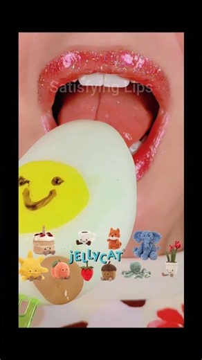 ASMR Satisfying Eating! What's Your Favourite Sunny Day Snack #asmr #oddlysatisfying #satisfyinglips