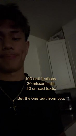 raf (@rafssecretspam)’s video of texting