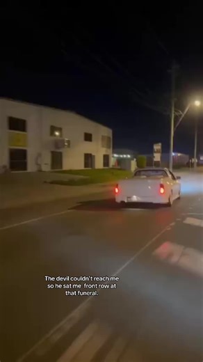 commodores😝 (@commodores0)’s videos with som original - 𝓮