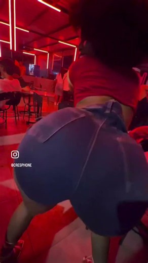 #fyp #twerking #twerk #booty #dance #twerkqueen #shortskirt #stockings #miniskirtlover #miniskirts