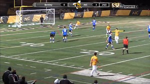 The American commentary on this... 😂😂 | Soccer AM