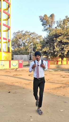 मिठाई दिहिं 26 january के #mithai #26january #comedia #गणतंत्रदिवस #viralvideochallenge #today #explore #trend #fun #reelschallenge #RepublicDay #virals #school #teachers #students #trendingvideo #schoolfun | GGS 0.3