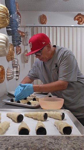 4.2K views · 62 reactions | Egg wash before baking. | Joseph Thee BaKer | Facebook