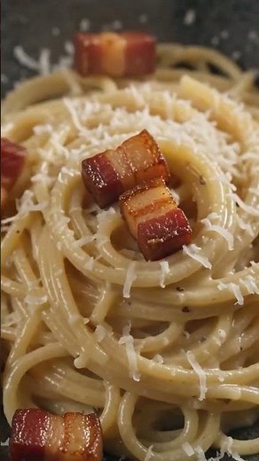 Spaghetti tossed with egg yolk
