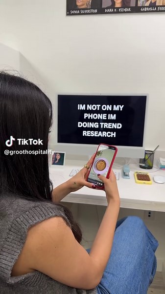 We promise we’re not just doom scrolling… this is part of the job 🤭✨ #groothq #socialmedia