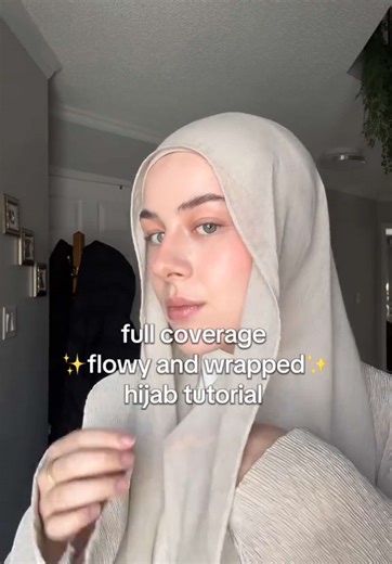 Stylish Full Coverage Hijab Tutorial Using Abayas