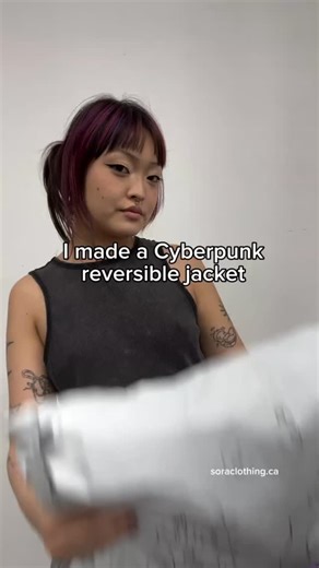 TechwearMX on Instagram: "I'm amazed at how good this jacket is . Follow @tech.wearmx Follow @tech.wearmx Follow @tech.wearmx . By @soravideos.ca . . . . . . . . . . . . #techwear #techwearstyle #techwearmx #modaurbana #cyberwear #darkwear #streetwear #urbanfashion #techwearfits #futuristicfashion"