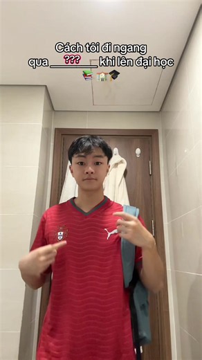 Mới lên đại học phải đi như vậy mới có bá khí 😤 #davidnguyen | cách tôi đi ngang qua ở trường