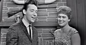 Rare Patsy Cline Duet Is Spine-Tingling Perfection