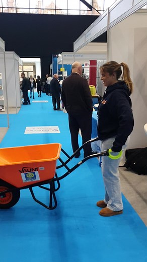 Retro fitting #wheelbarrow Safety Handles for protecting backs, wrists and #MSK injuries in #motorways #construction #toolsofthetrades #WOC #tradeshow #SHW #equestrian www.iTipHandles.com