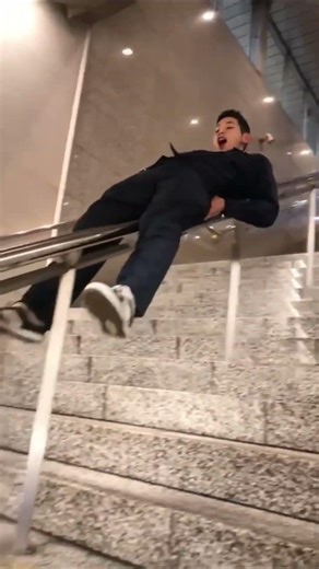 Day 01; You forgot how gravity works 🧪😂