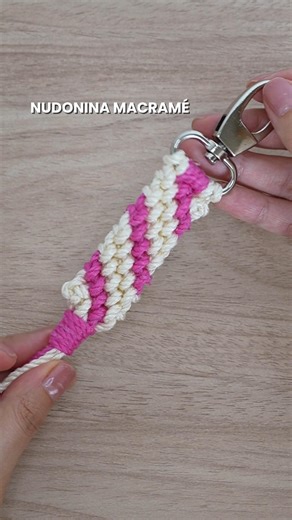 DIY Macrame|Macrame Keychain|Macrame Keychain #macrame #macrametutorial #keychain
