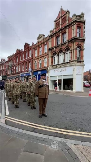 Remembrance Sunday parade 📹 Steve Davies | Worcester News