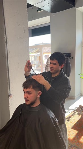 Відео користувача САША БАРБЕР ЛУЦЬК💈 (@khilko_cuts) з композицією «оригінальний аудіозапис - САША БАРБЕР ЛУЦЬК💈»