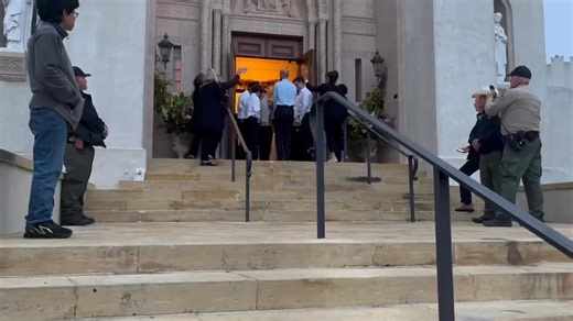 The relics of St. Therese leave the Carmelite Monastery of Our Lady of Grace and St. Therese this evening. We congratulate the sisters on their 100th anniversary and pray for God's continued blessing upon the community. | Carmelite Friars (Discalced) - California-Arizona Province of Saint Joseph