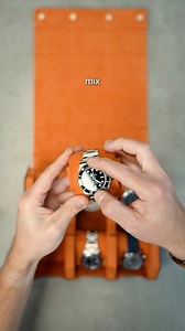 Keep your watches safe and organized with the Hexagon Watch Box from DailyWatch.co (link in profile) ⌚ A perfect mix between a watch roll and a watch box. Comes with removable cushions for each individual watch using a sliding system #watchboxes #watchbox #watchboxorganizer #watchroll #dailywatch #rolex | DailyWatch