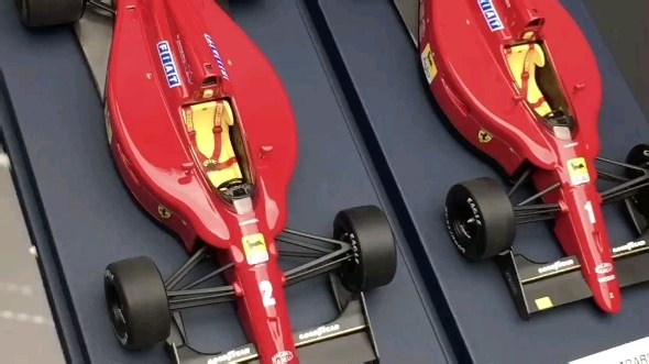 Looksmart 1:18 法拉利F1 641 1990 Winner 赛车树脂仿真汽车模型