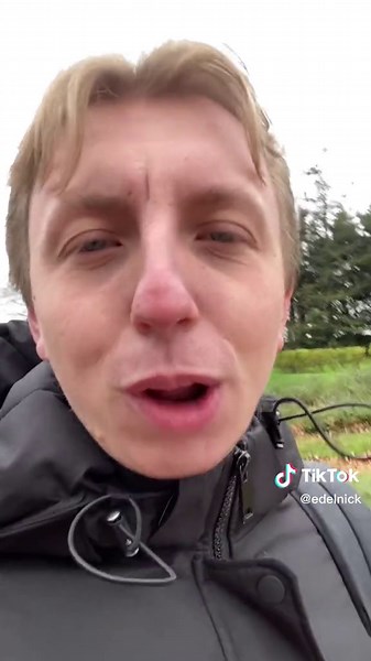 Review of Hyperspace Mountain at Disney by Nick Edelman | EdelNick