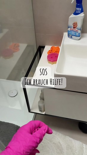 Kratzer im Waschbecken entfernen: Tipps und Tricks